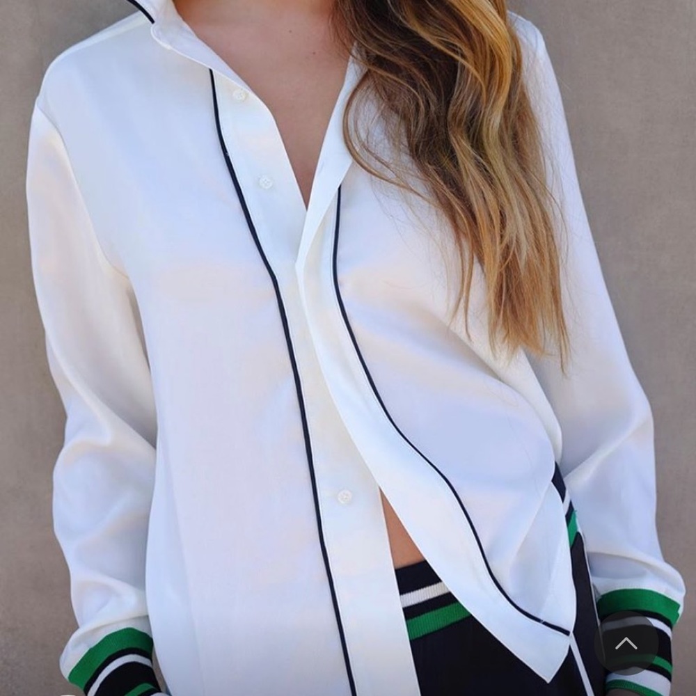 Like new Saylient classic collared shirt